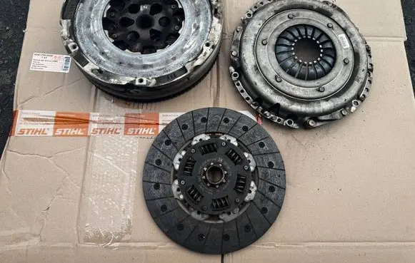 Opel Insignia A Dual mass flywheel 55484450 082294001822 332350714