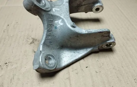 Honda Jazz Engine mounting bracket TF0MT
