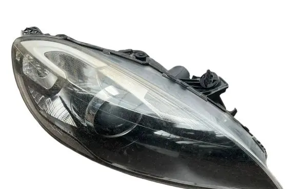 Volvo V40 Headlight/headlamp 31283335