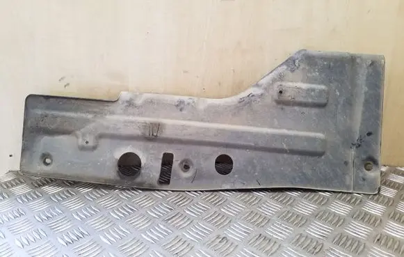 Opel Astra J Center/middle under tray cover 13239610