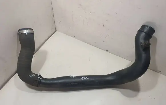 Volvo V70 Intercooler hose/pipe 30647918
