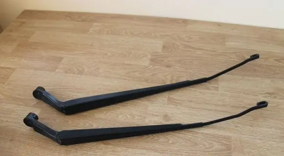 Toyota Avensis T250 Windshield/front glass wiper blade 