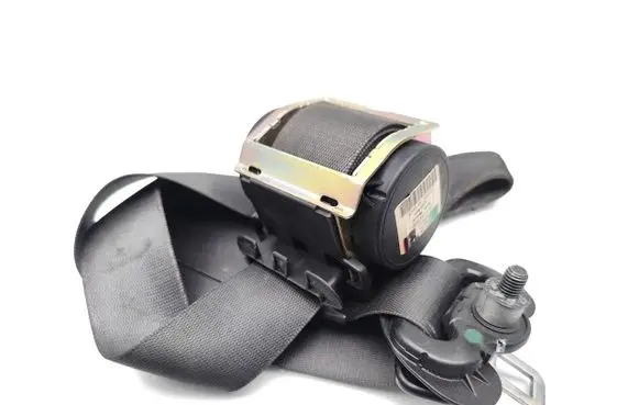 BMW 6 E63 E64 Front seatbelt 6013924 601392400