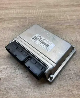 Audi A6 S6 C5 4B Engine control unit/module ECU 3B0907552AE 0261206781