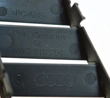 Audi A4 S4 B9 8W Dashboard air vent grill cover trim 8W2819794