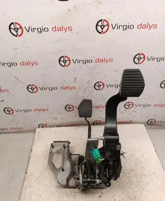 Peugeot 2008 I Pedal assembly M00758900