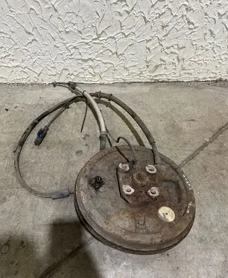 Opel Corsa D Rear wheel hub 
