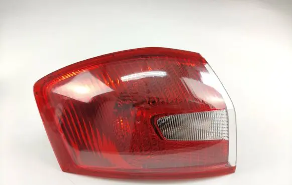 Ford Kuga I Rear/tail lights 8V4113405AH
