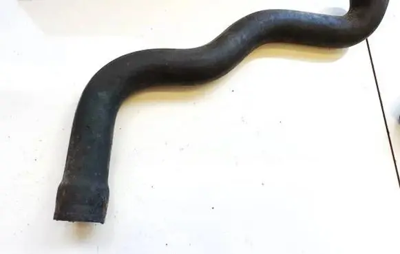 Mercedes-Benz E W210 Engine coolant pipe/hose 210501348