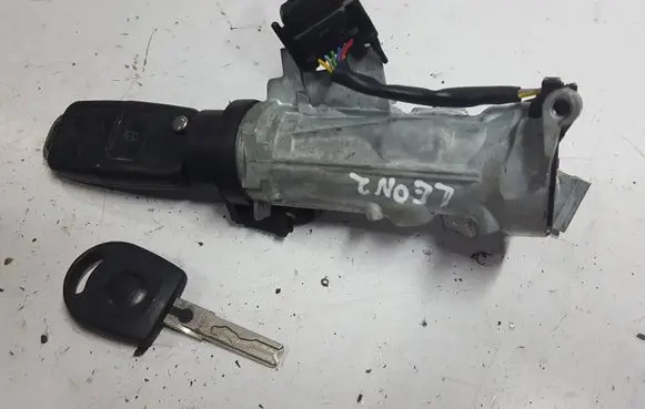 Seat Leon (1P) Ignition lock 