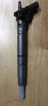 Fuel injector