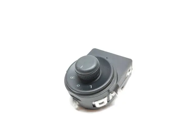Chevrolet Cruze Wing mirror switch 13272182 0183