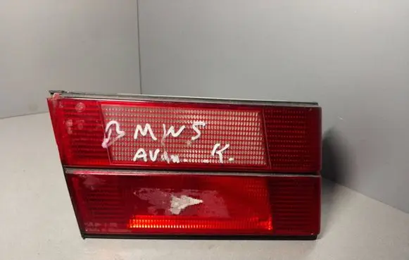 BMW 5 E34 Tailgate rear/tail lights 337446320L 8351561