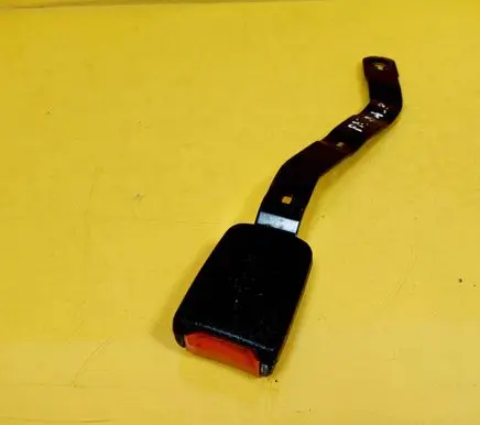 Volkswagen PASSAT B4 Front seatbelt buckle 3A0857755A