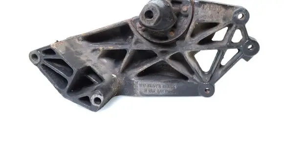 Volkswagen Sharan Engine mounting bracket 7M0199308E