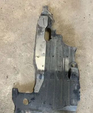 Nissan Almera N16 Engine splash shield/under tray