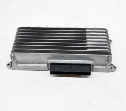 Audi A5 8T 8F Sound amplifier 7203004003 8T0035223AH