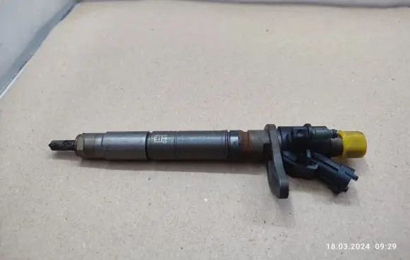 Land Rover Range Rover Sport L320 Fuel injector 9X2Q9K546DB