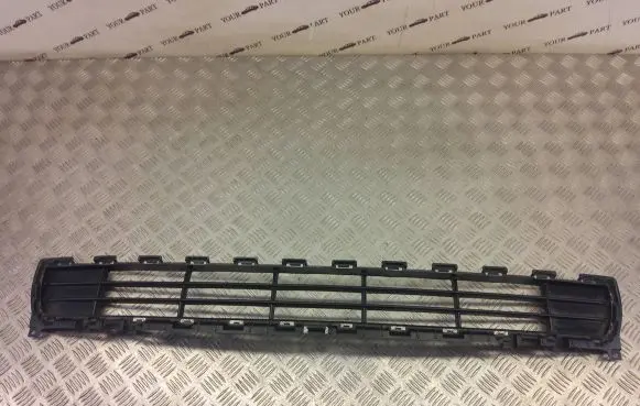 KIA Sportage Front bumper lower grill 86569F1500