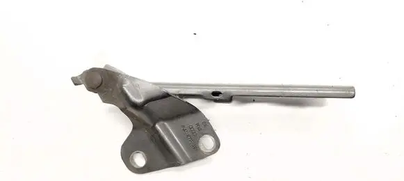 Audi Q3 8U Engine bonnet/hood hinges 8U0823302
