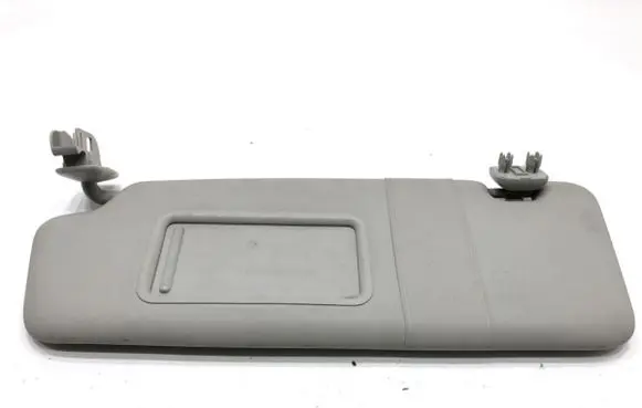 Sun visor