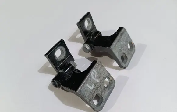 Maserati Ghibli Front door hinge set kkm26345