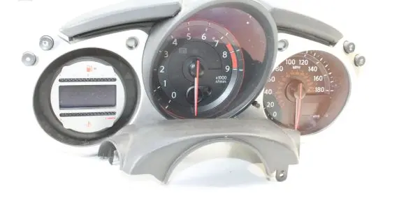 Nissan 370Z Speedometer (instrument cluster) 1ET5AM