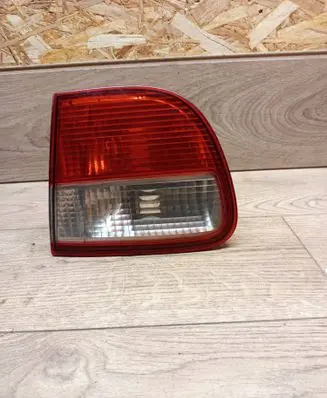 Opel Vectra B Rear/tail lights 1M6945092B E95188