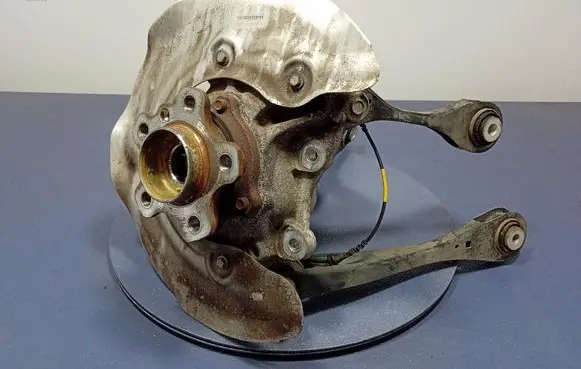 BMW X3 E83 Front wheel hub spindle knuckle 6886952