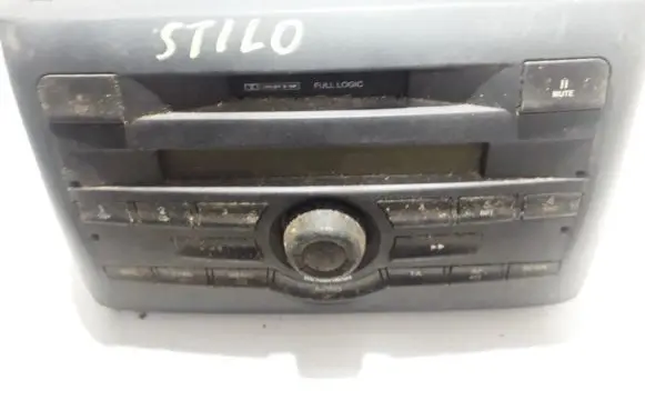 Fiat Stilo Radio/CD/DVD/GPS head unit 735296994 M025538