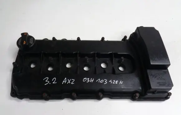 Volkswagen PASSAT B6 Rocker cam cover 03H103429H