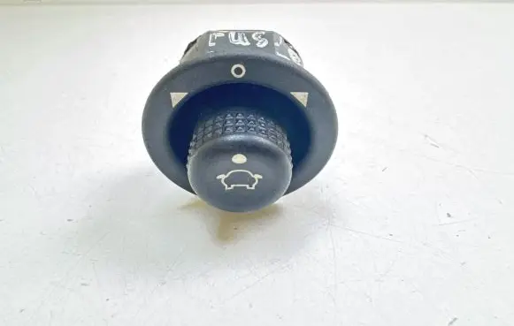 Ford Fusion Wing mirror switch 93BG17B676BB