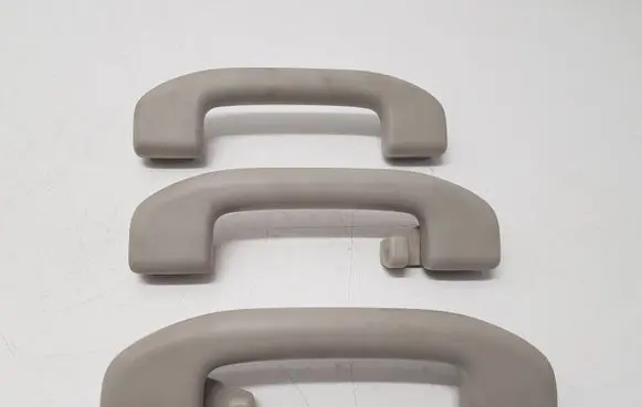 Nissan Qashqai A set of handles for the ceiling 