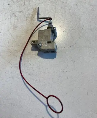 Audi A6 S6 C5 4B Central locking motor 3B0959781 4B5862153