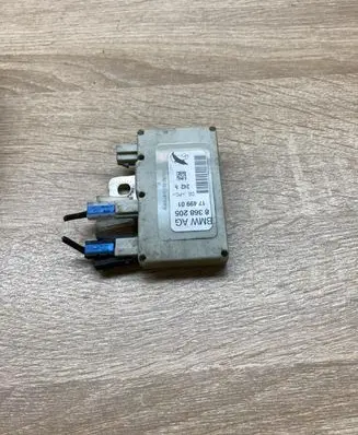BMW 7 E65 E66 Aerial antenna amplifier 8368205