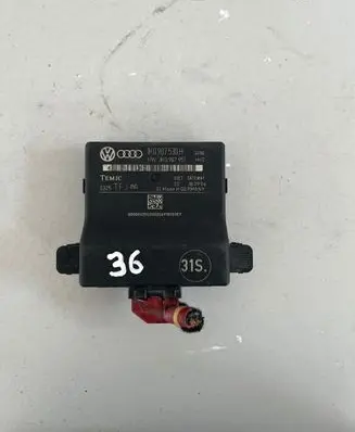 Volkswagen Caddy Other control units/modules 1K0907530H 1K0907951