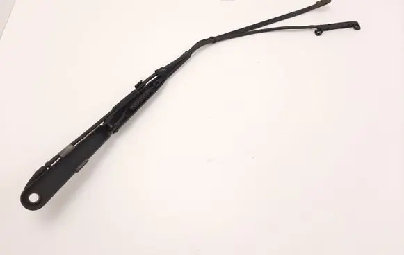 Iveco Daily 35 - 40.10 Front wiper blade arm 504086799 8200072778B