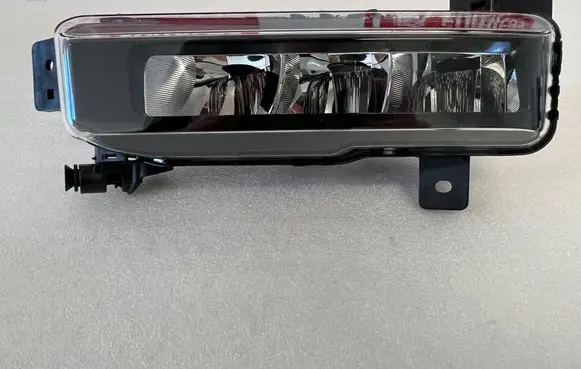 BMW 1 F40 Front fog light 8089979 808997906 63178089979