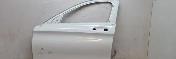 Mercedes-Benz C W205 Front door A2057220110 1582D