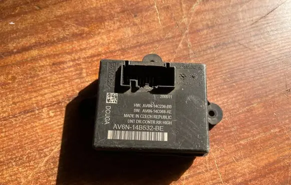 Ford Grand C-MAX Other control units/modules AV6N14B532BE