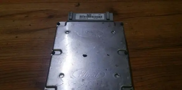 Ford Escort Engine control unit/module 95ab12a650na 95ab-12a650-na
