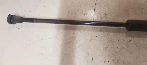 Toyota Avensis T250 Tailgate/trunk strut/damper 8695005072