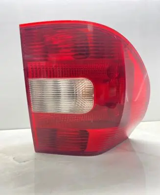 Skoda Yeti (5L) Rear/tail lights 5L0945257 SB5MXX13N005AA 5L0945111