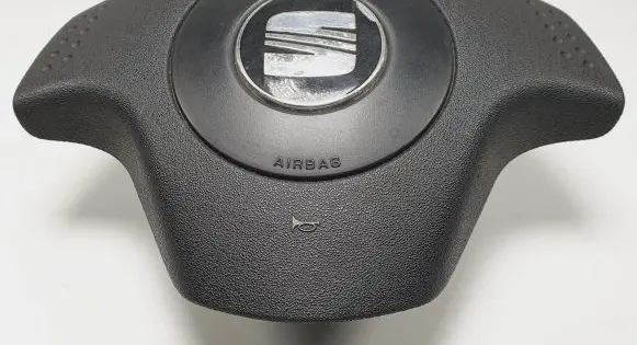 Seat Ibiza III (6L) Steering wheel airbag 6L0880201D