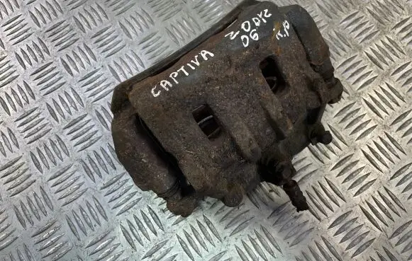 Chevrolet Captiva Front brake caliper