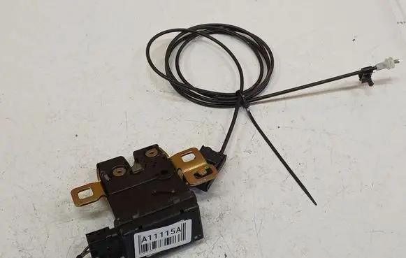 Mini One - Cooper R50 - 53 Engine bonnet/hood lock/catch 