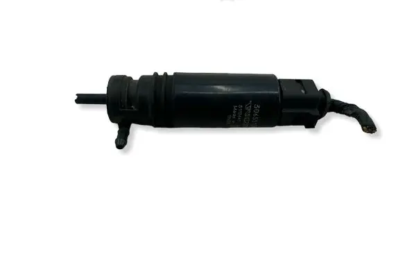 Volvo XC60 Windscreen/windshield washer pump 30655138