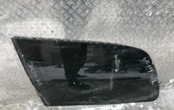 Ford Galaxy Rear side window