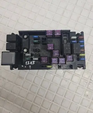 Subaru XV I Fuse box set MB100200B
