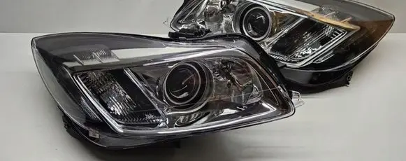 Opel Insignia A Headlight/headlamp 1ZT009631-01 1ZT009631-06 O134.n.klosz